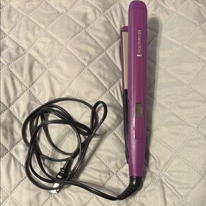 Remington Hair Straightener